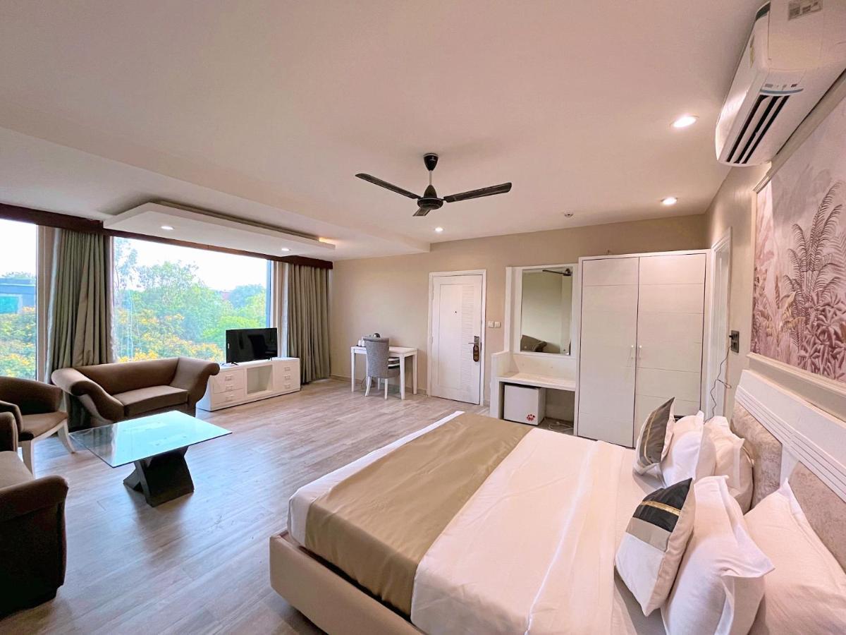Skon Boutique By Orion Hotels New Delhi Eksteriør billede