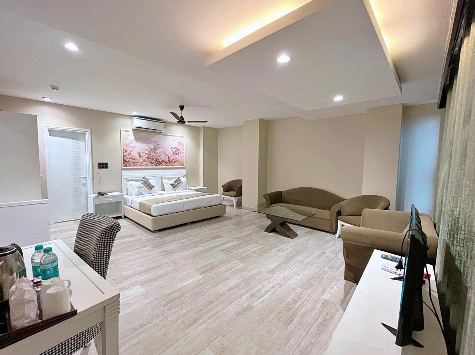 Skon Boutique By Orion Hotels New Delhi Eksteriør billede